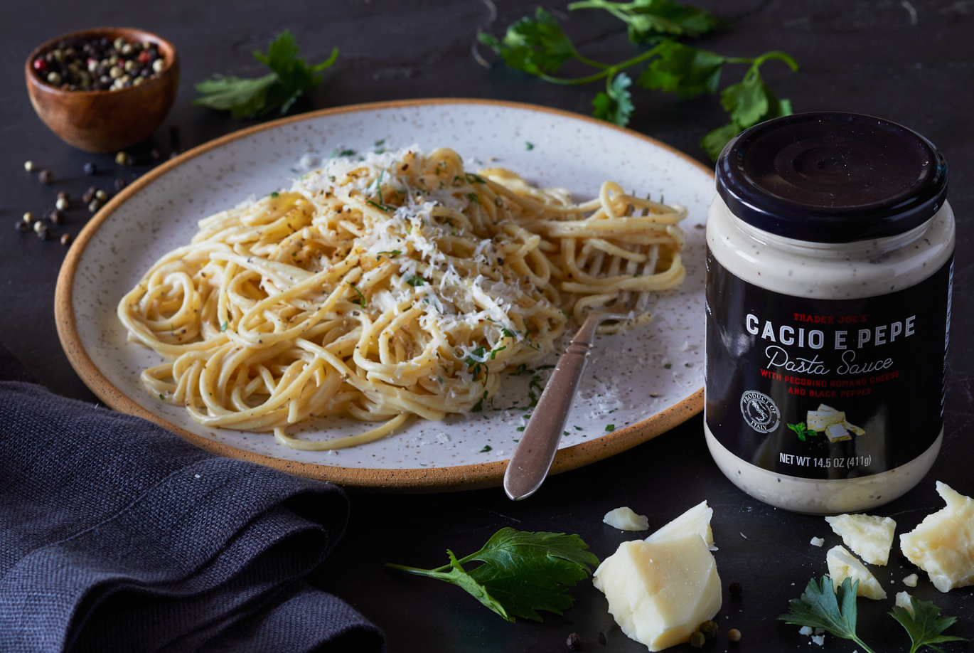 A delicious plate of Cacio e Pepe pasta